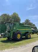 2012 John Deere S670