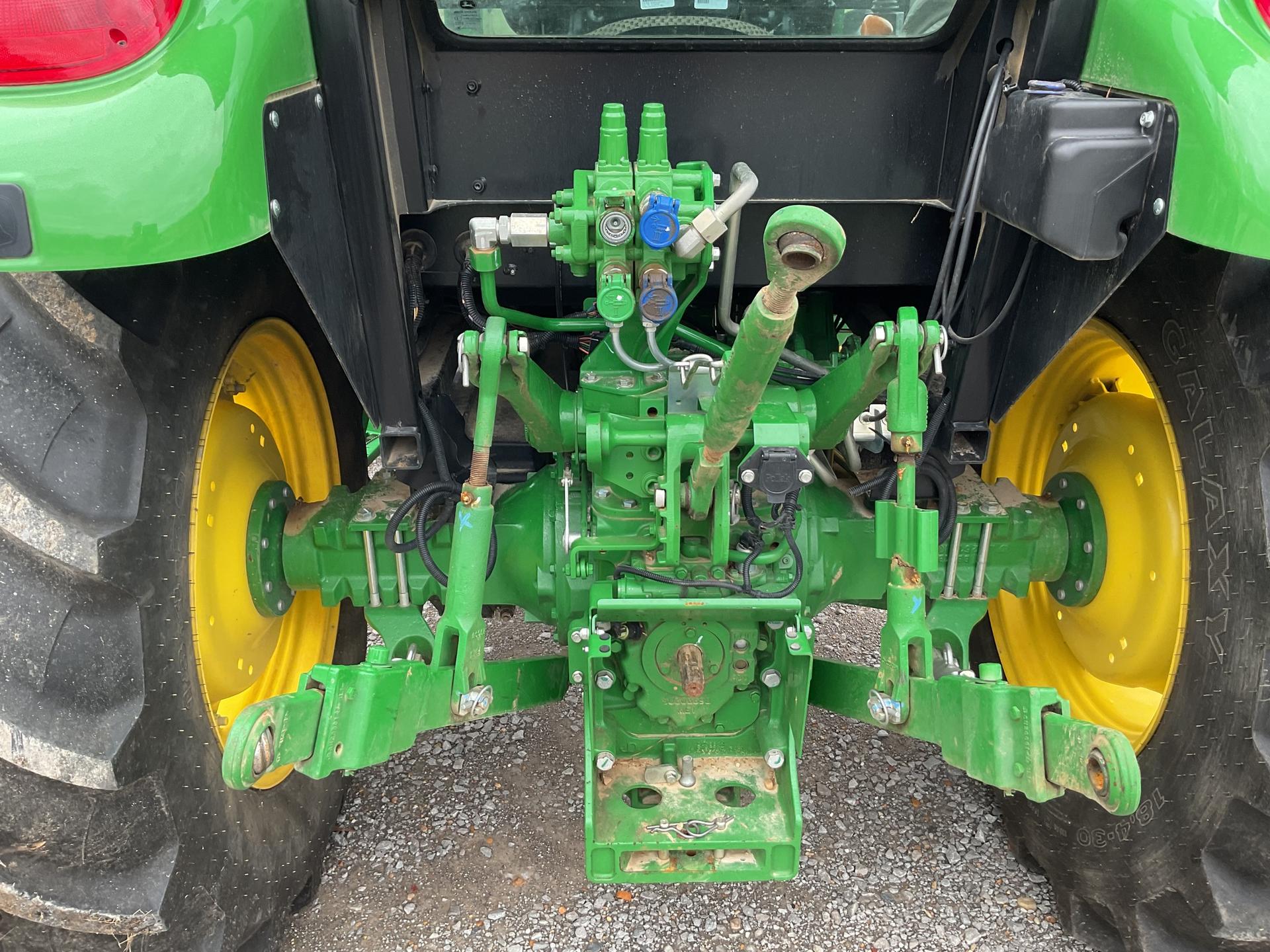 2022 John Deere 5090E Image