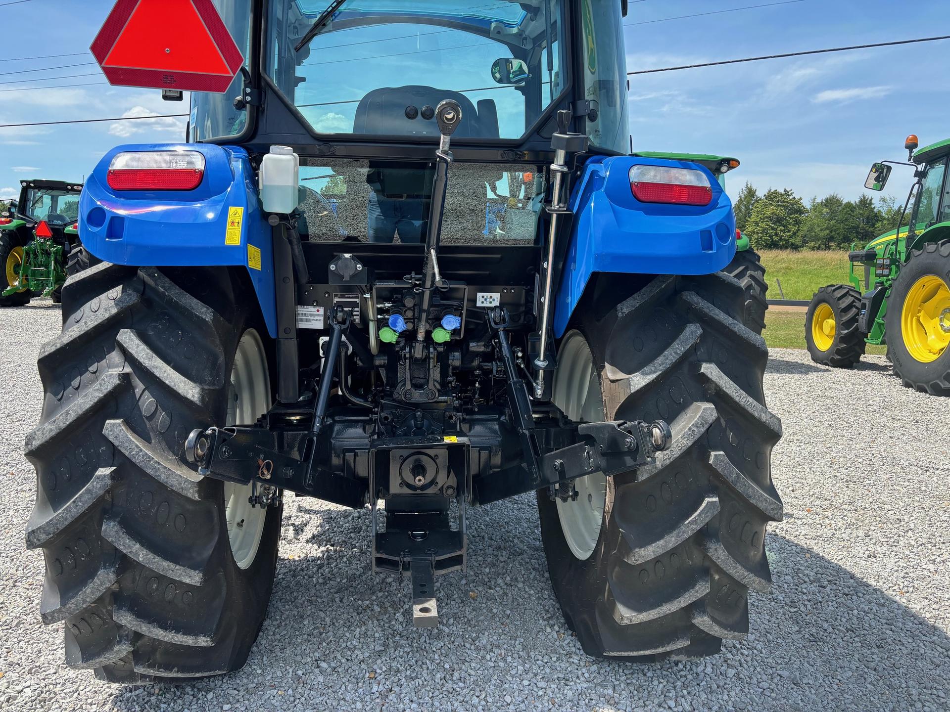 2023 New Holland PS75C4
