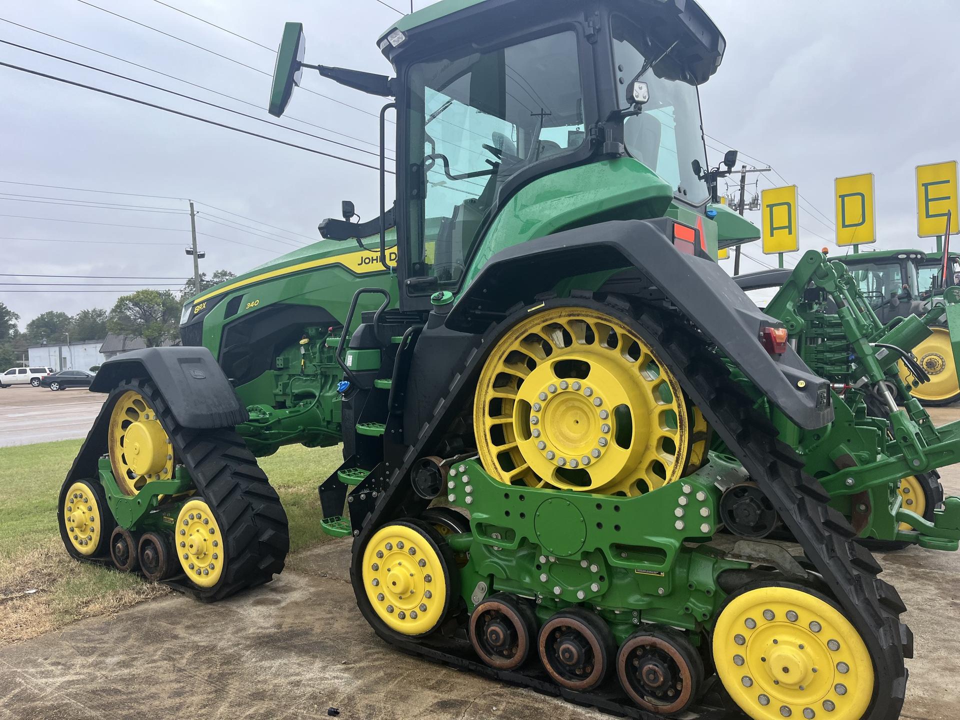 2022 John Deere 8RX 340