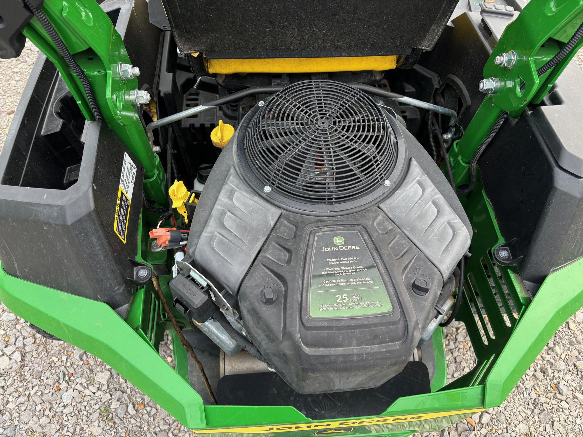 2021 John Deere Z545R Image