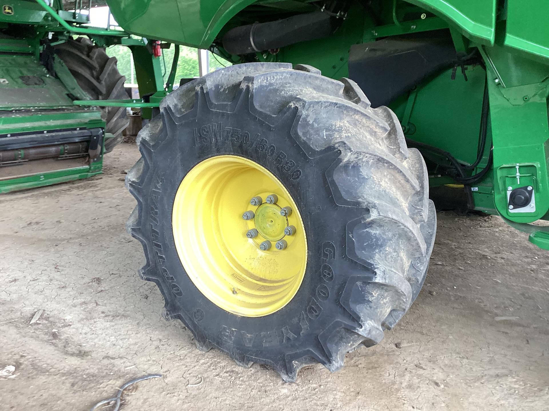 2021 John Deere S780