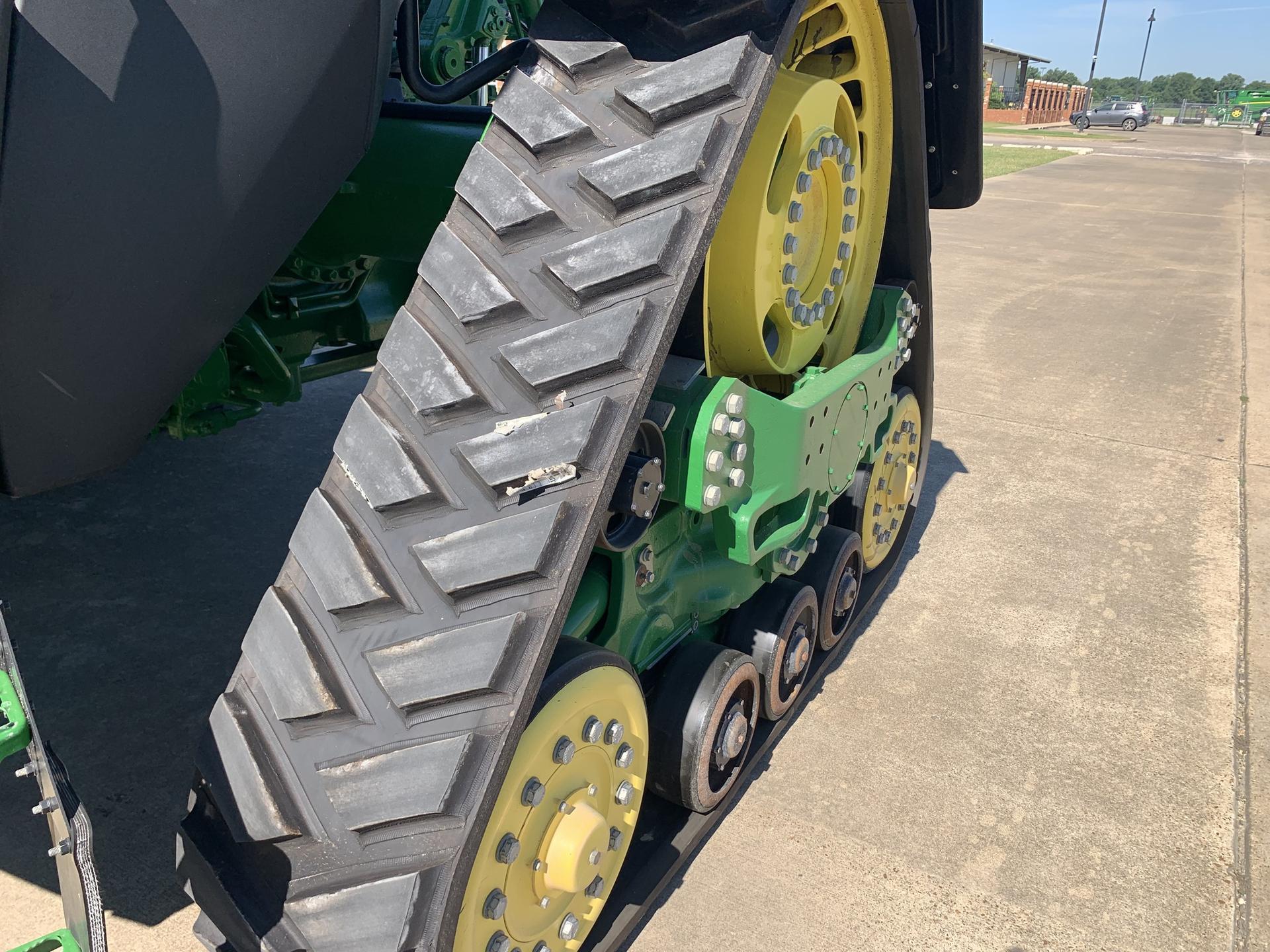 2021 John Deere 8RX 370