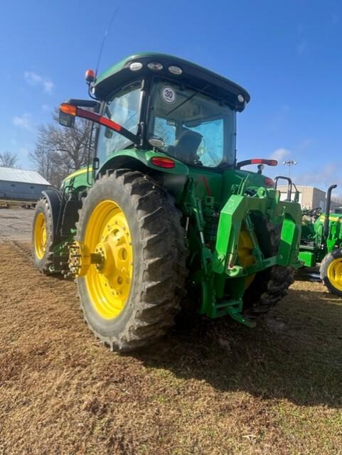 2016 John Deere 8270R Image