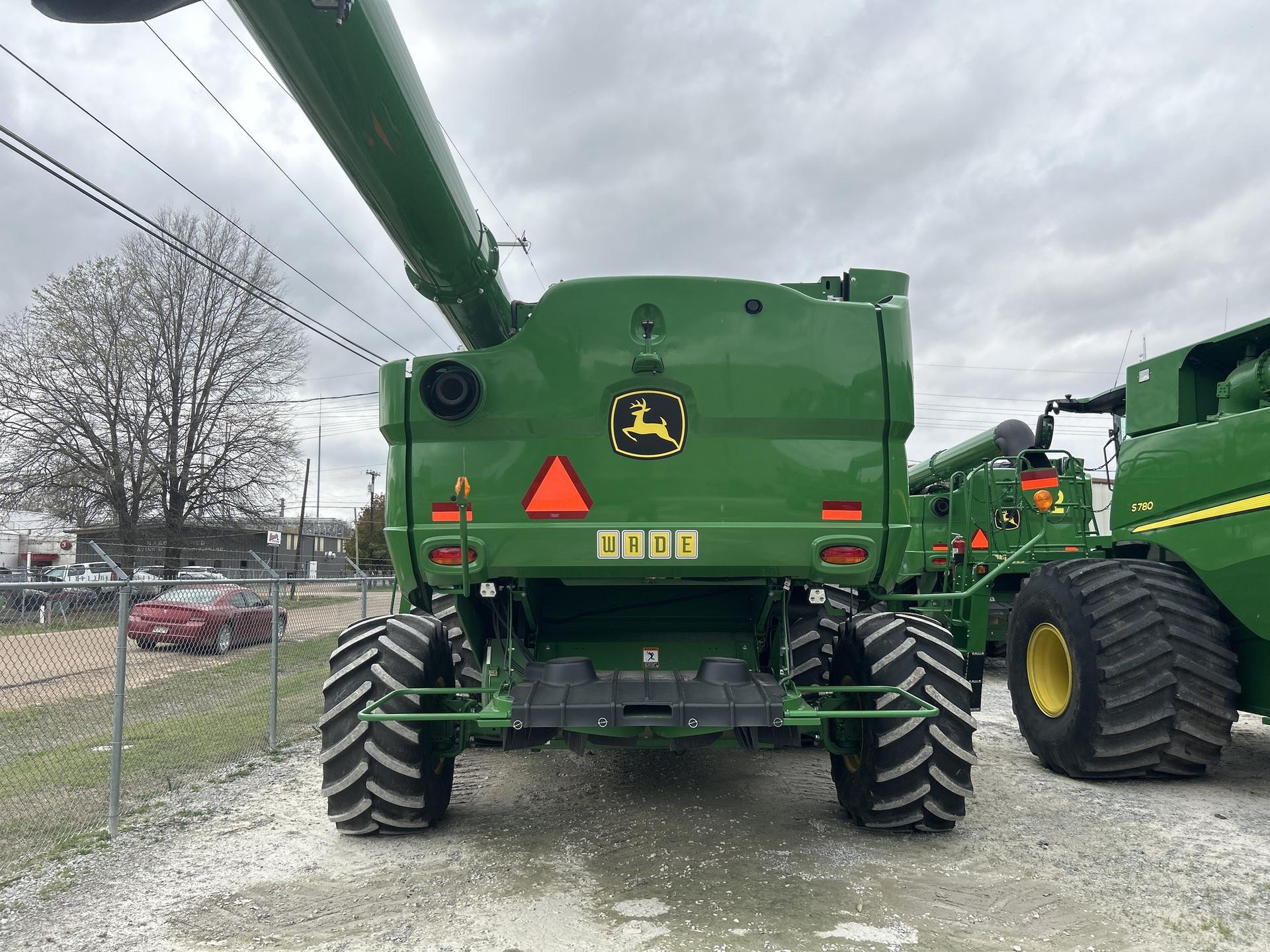 2022 John Deere S780