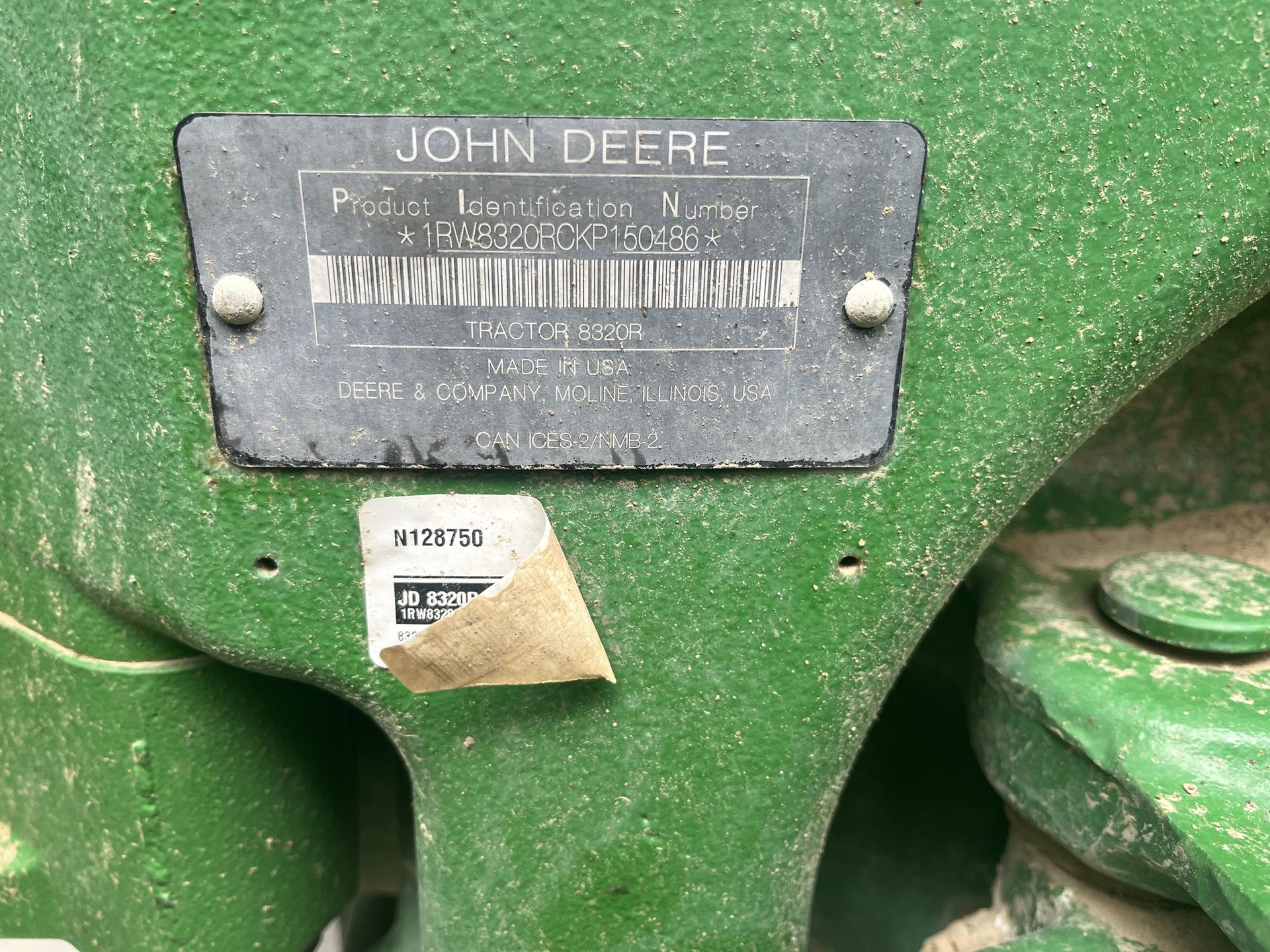 2019 John Deere 8320R