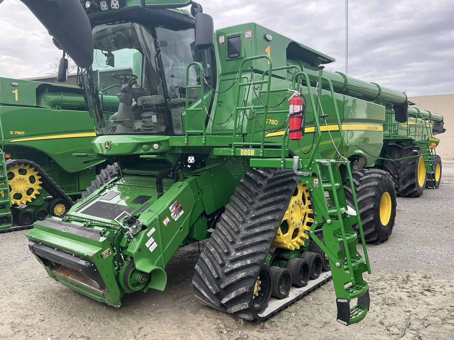 2024 John Deere S780 Image