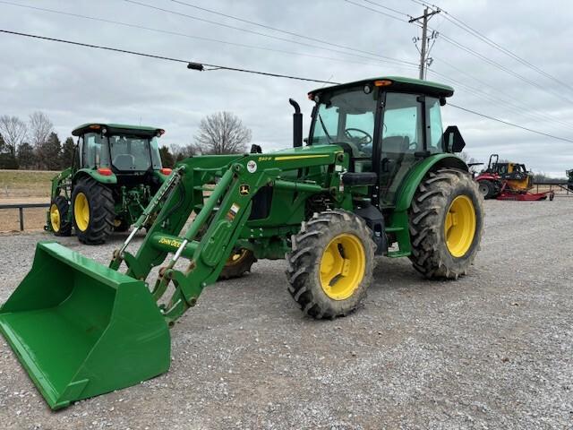 2019 John Deere 5090E Image