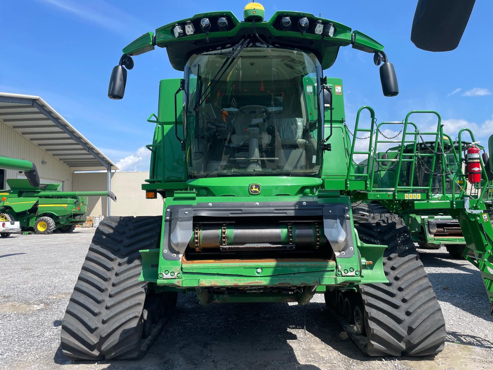 2023 John Deere S780