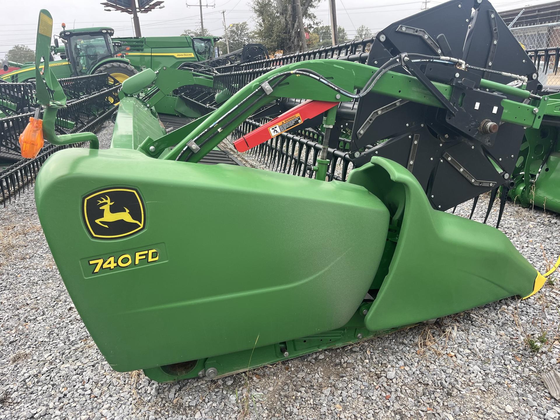 2020 John Deere 740FD