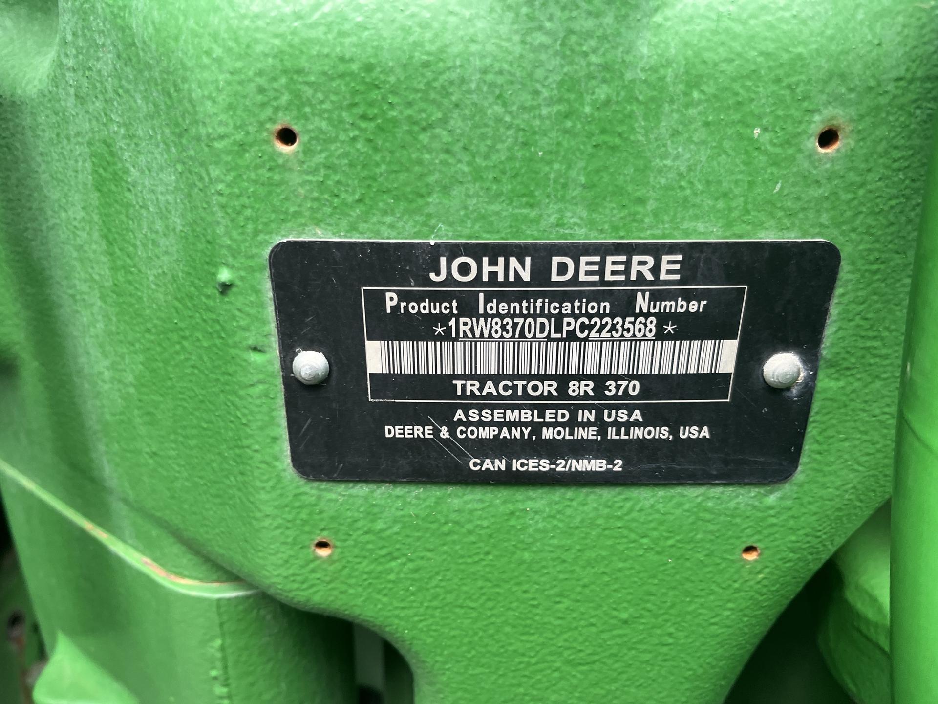 2023 John Deere 8R 370 Image