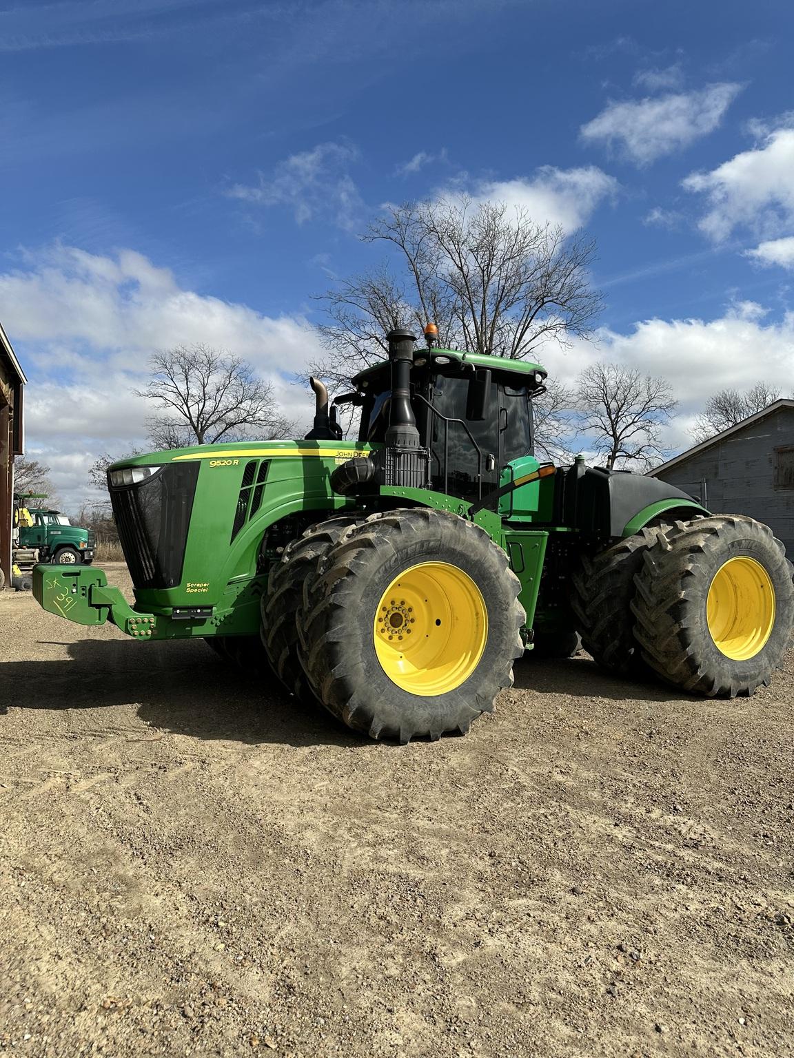 2018 John Deere 9520R