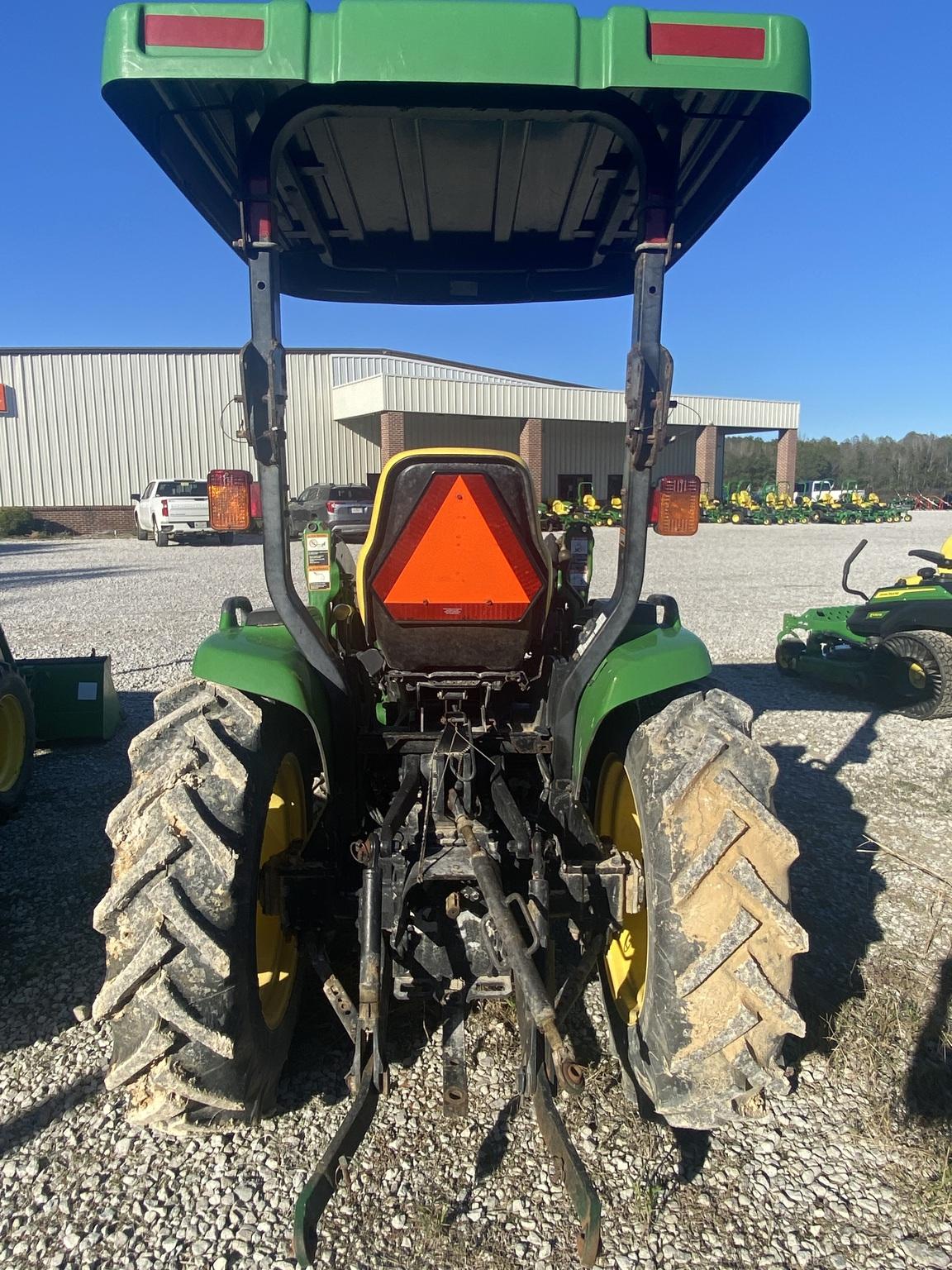 2009 John Deere 3520