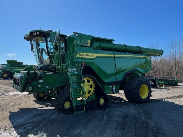 2022 John Deere X9 1100