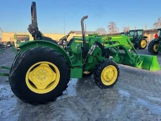 2018 John Deere 5075E