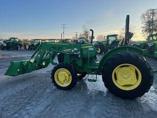 2018 John Deere 5075E