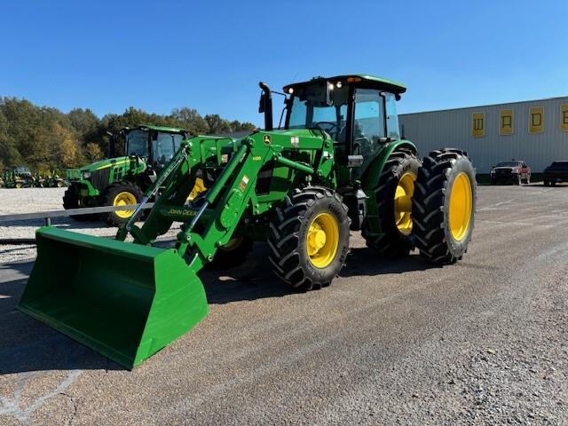 2022 John Deere 6120E Cab Image