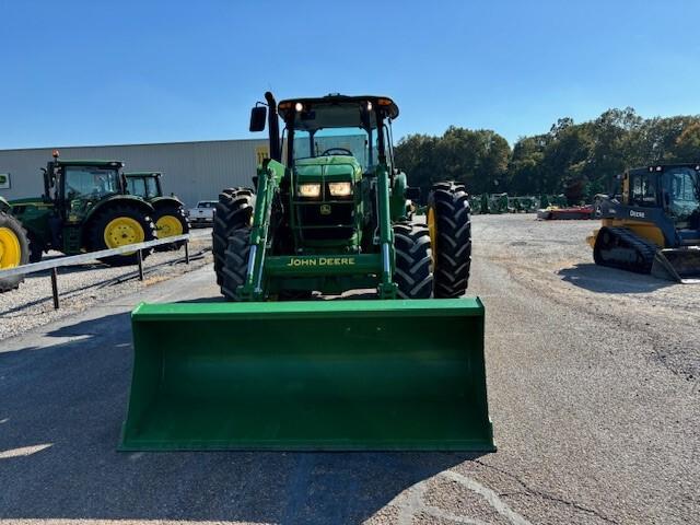 2022 John Deere 6120E Cab Image