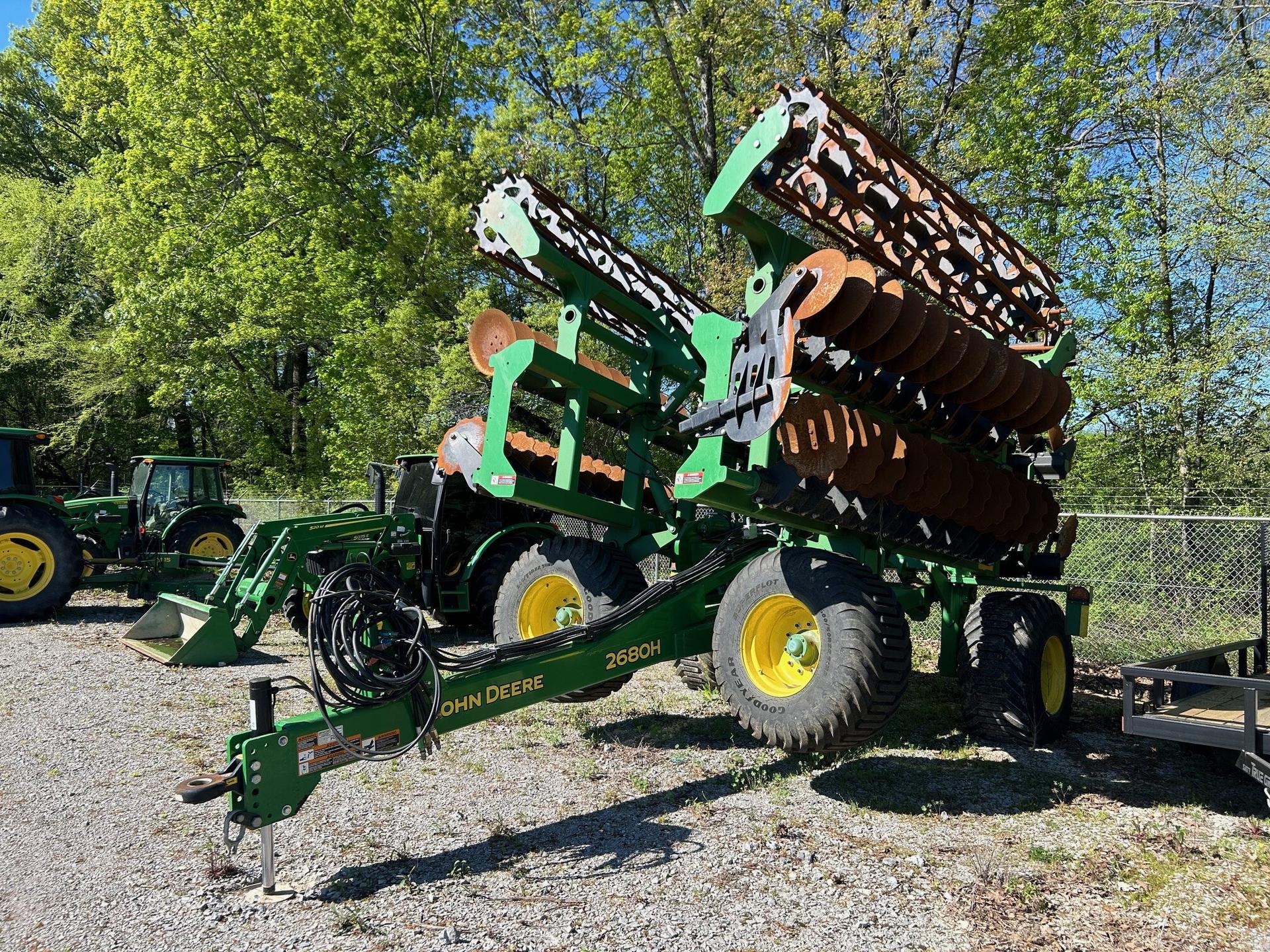 2022 John Deere 2680H