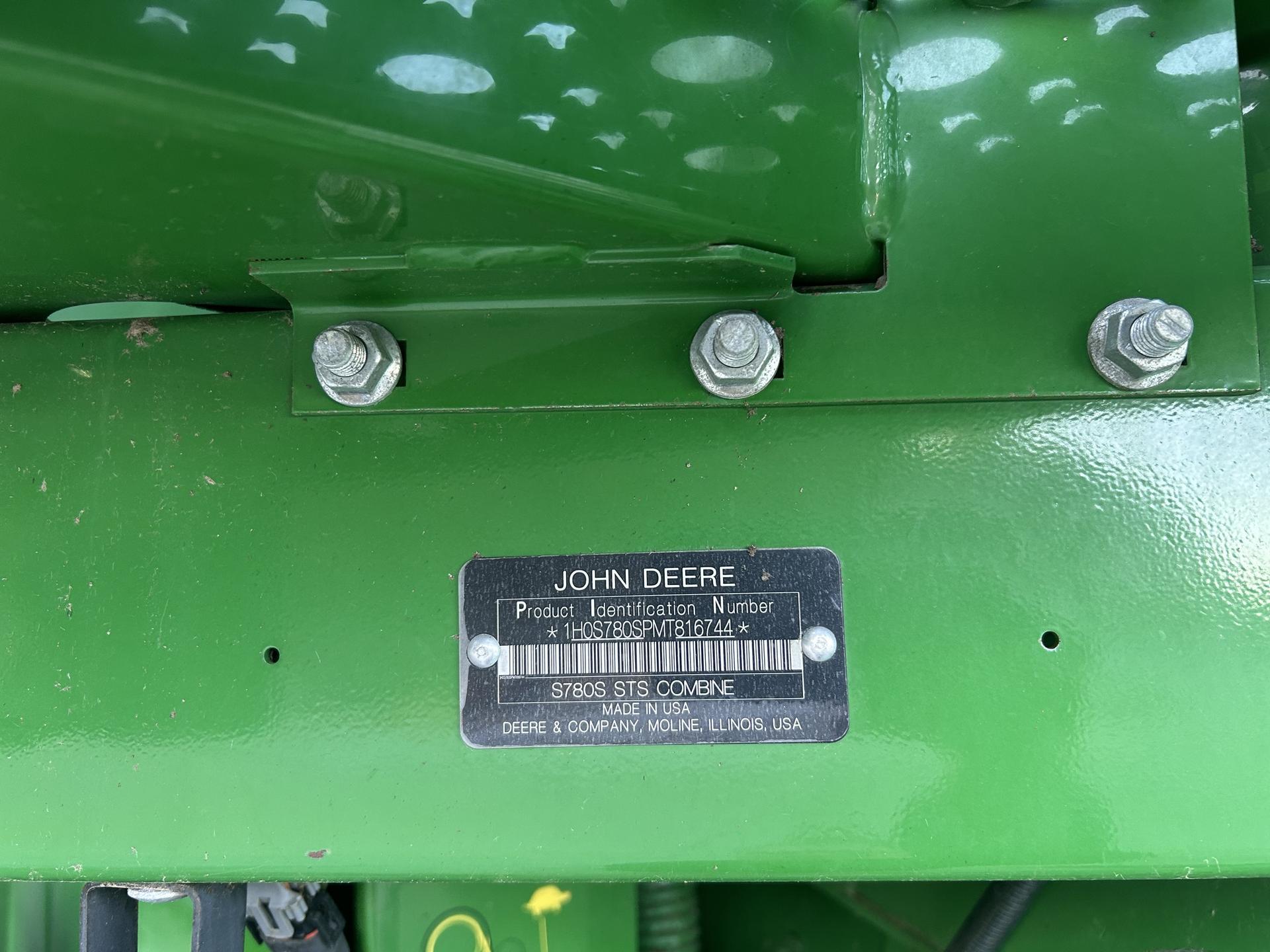 2021 John Deere S780 Image