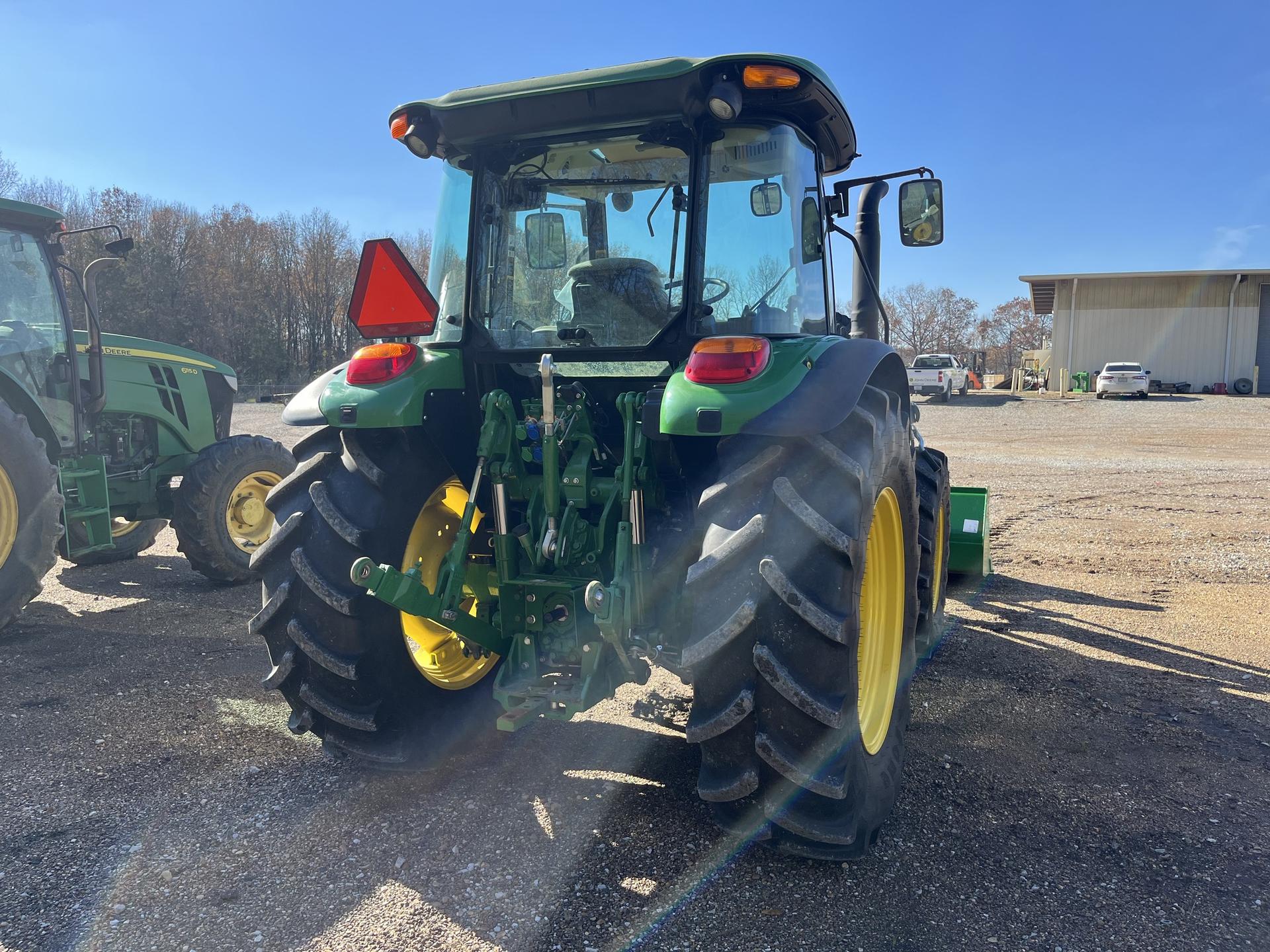 2022 John Deere 5115M