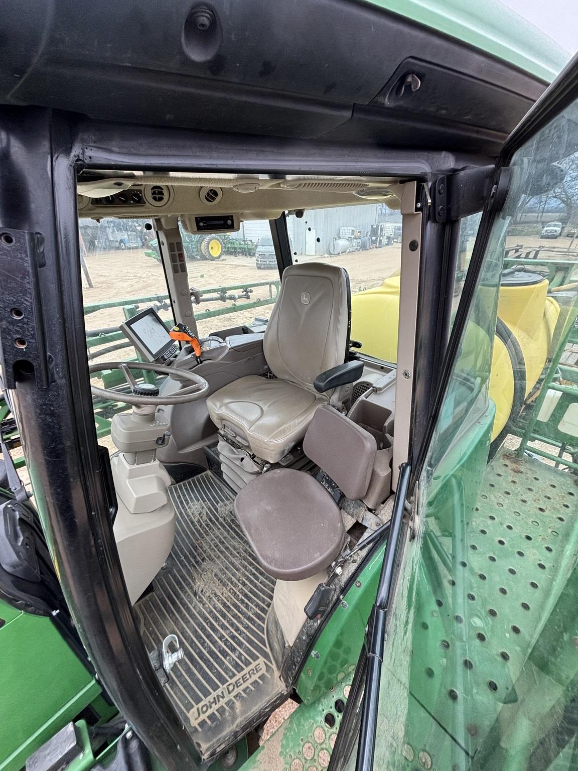 2019 John Deere R4023 Image