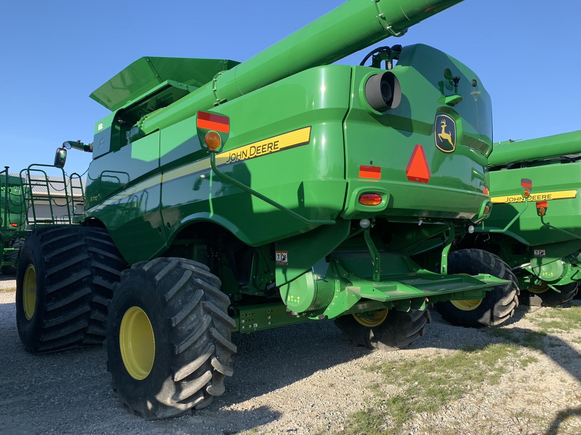 2022 John Deere S770