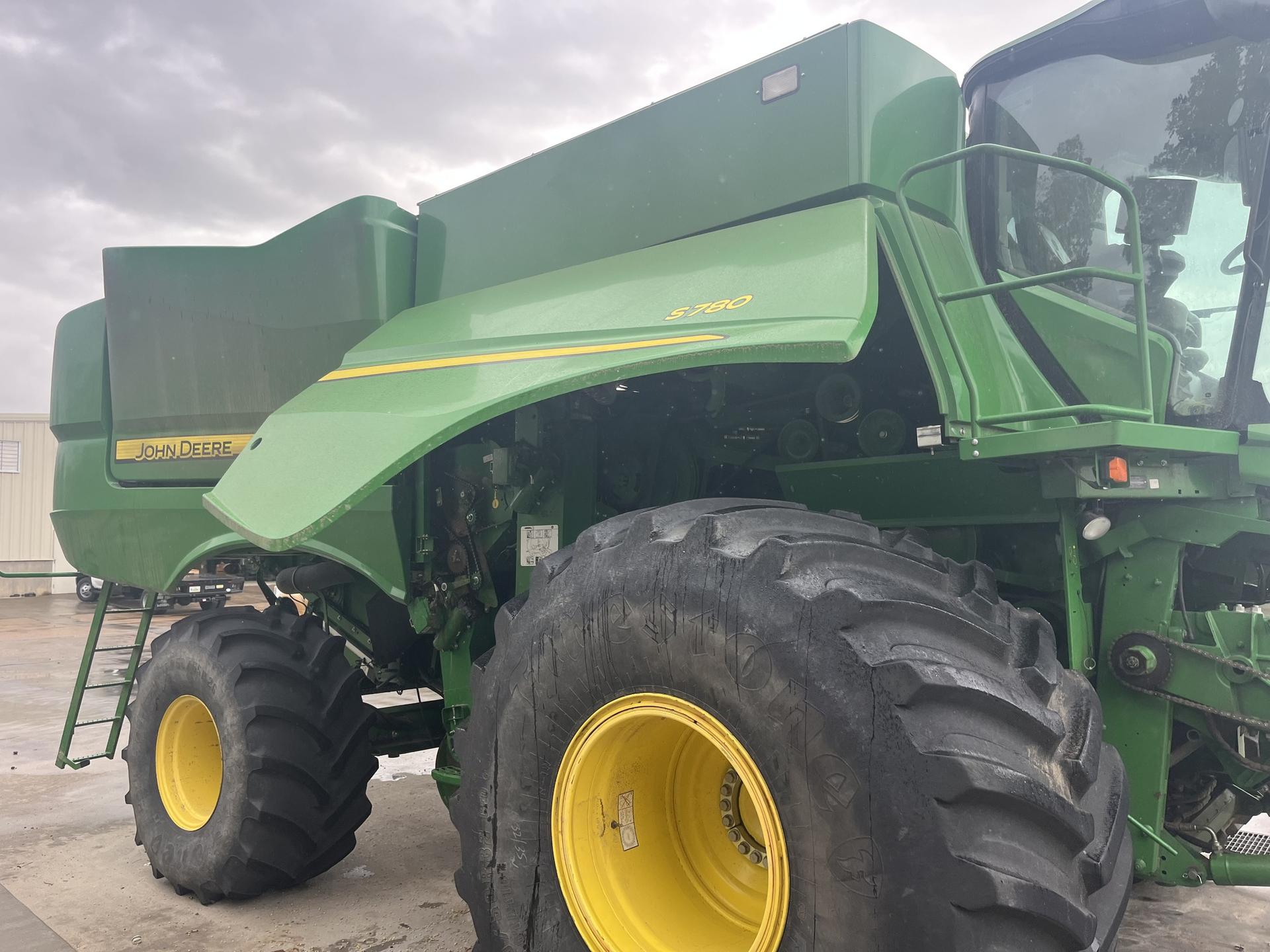 2019 John Deere S780