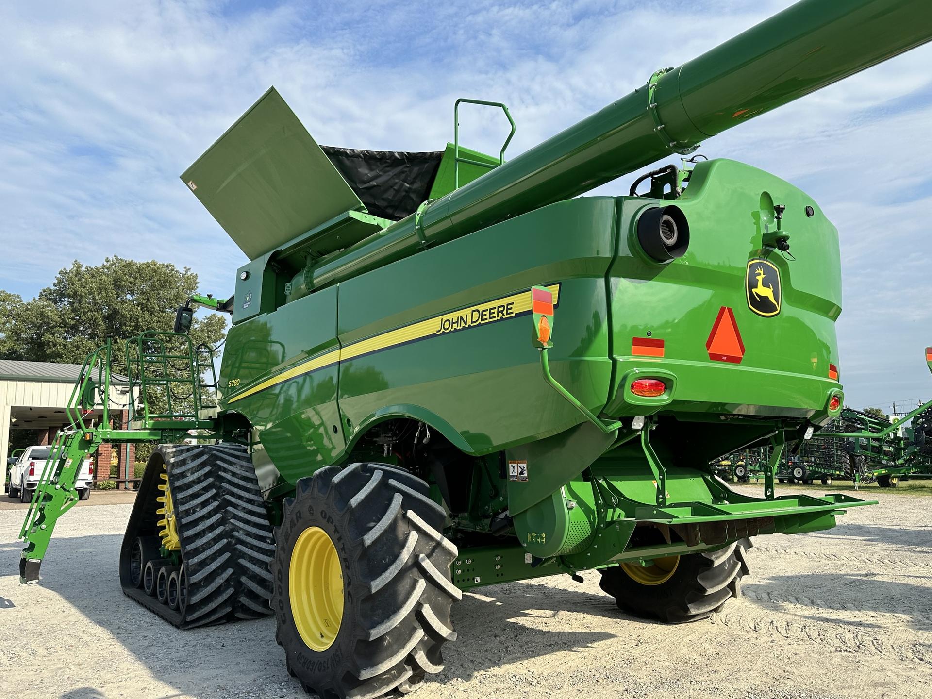 2022 John Deere S780