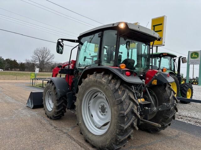 2023 Massey Ferguson 4707 Image