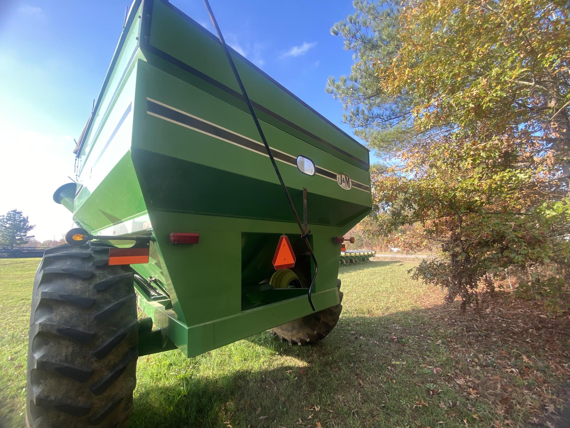 2010 J&M J&M 525-14W GRAIN CART Image