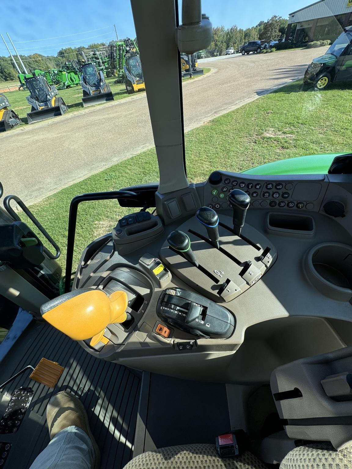 2021 John Deere 6130M