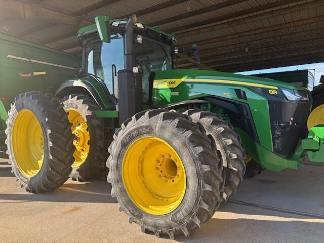 2023 John Deere 8R 310 Image