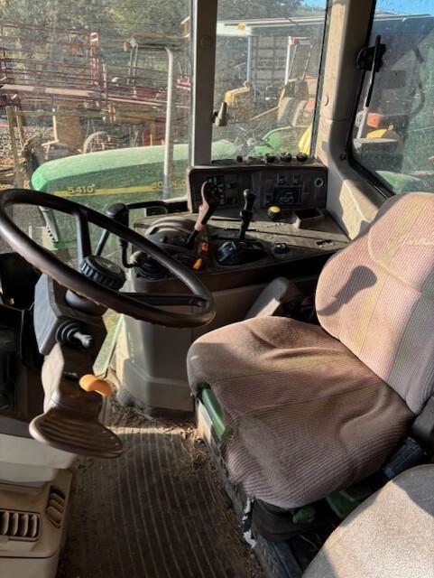 2005 John Deere 6420 Image