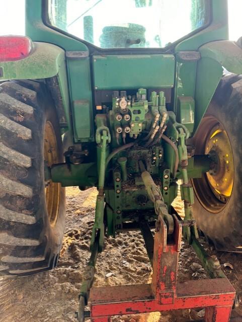 2005 John Deere 6420 Image