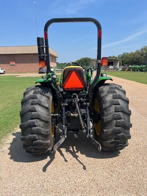 2014 John Deere 4105 Image