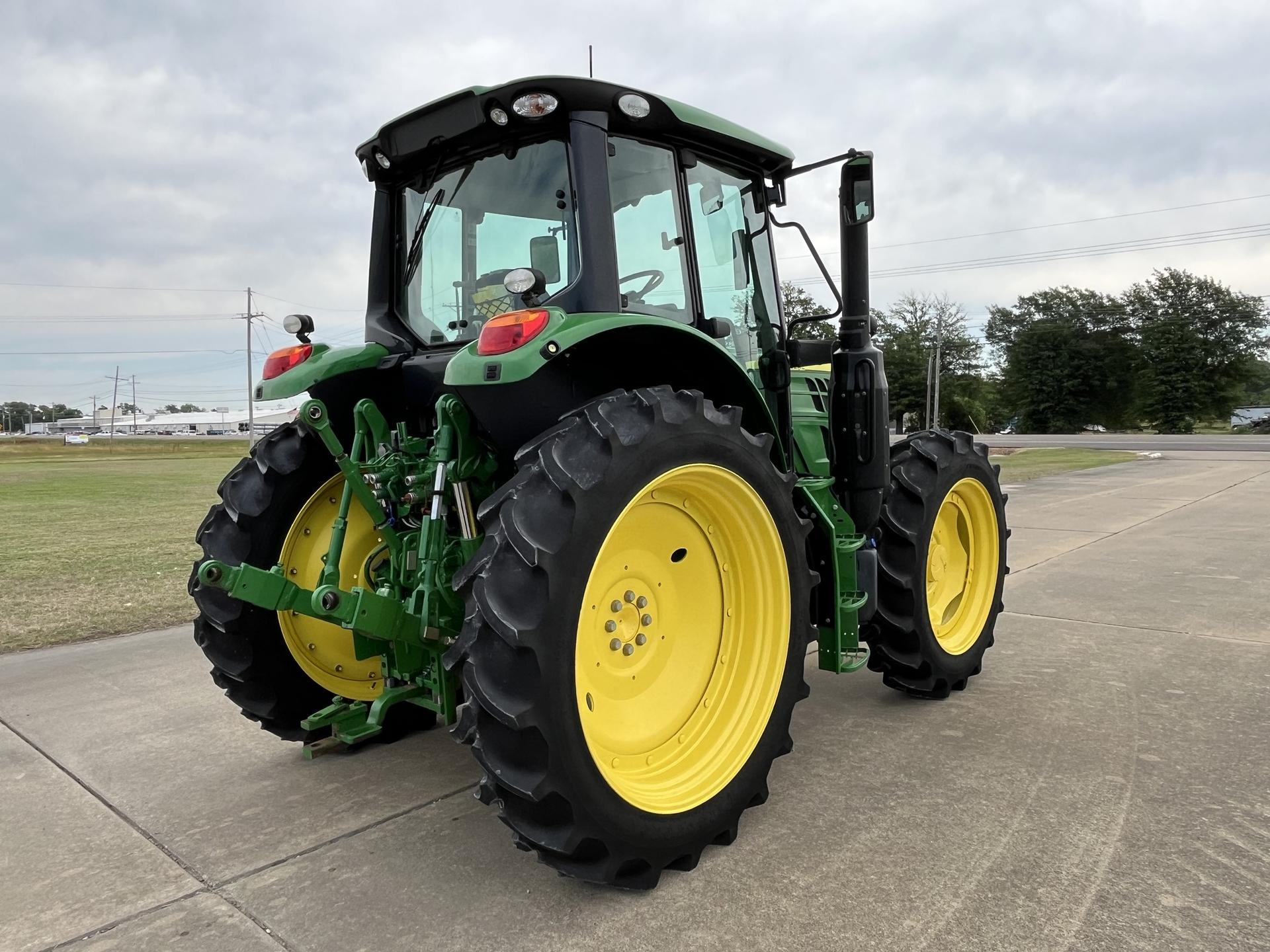 2021 John Deere 6130M