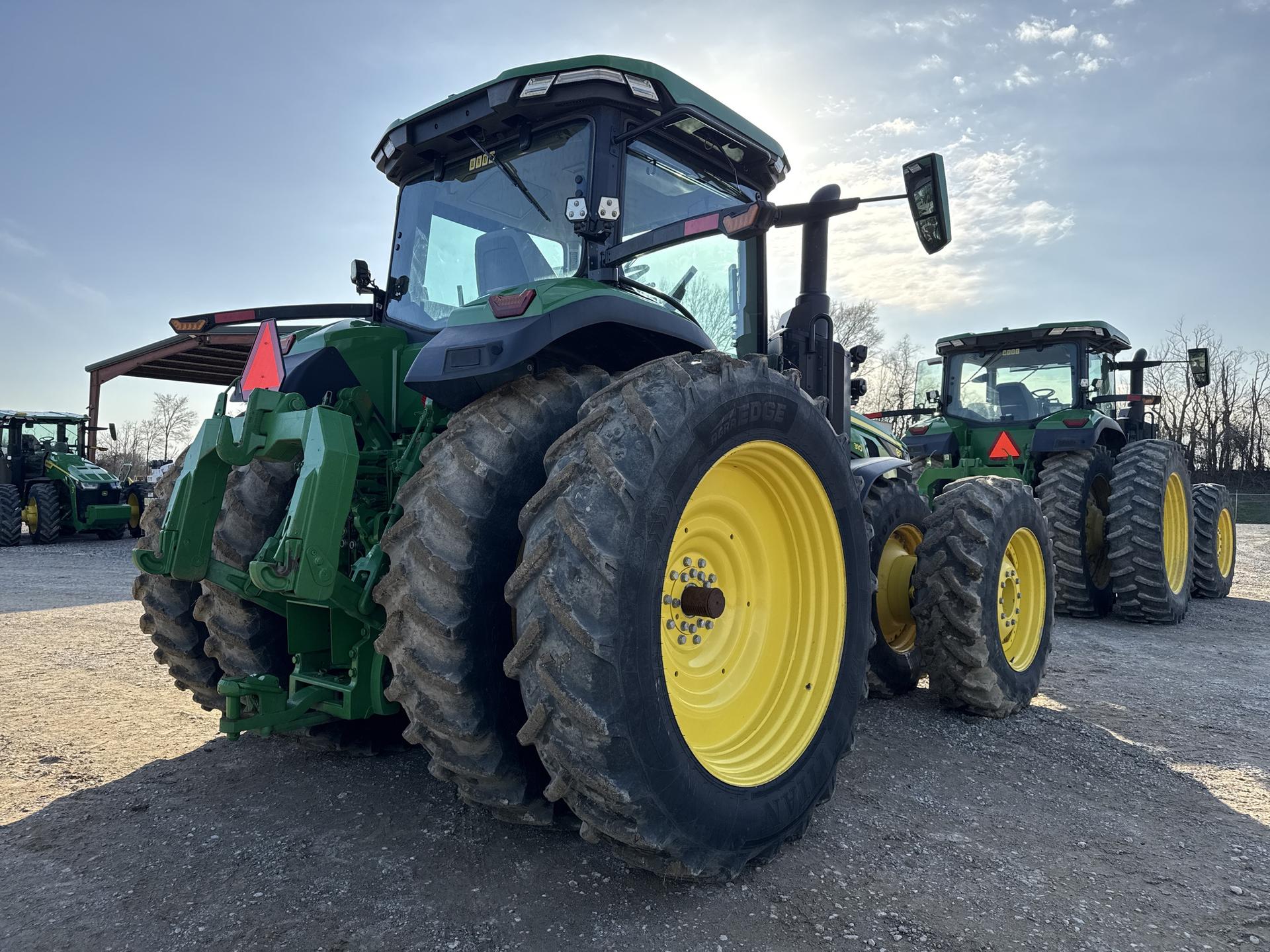 2023 John Deere 8R 310 Image