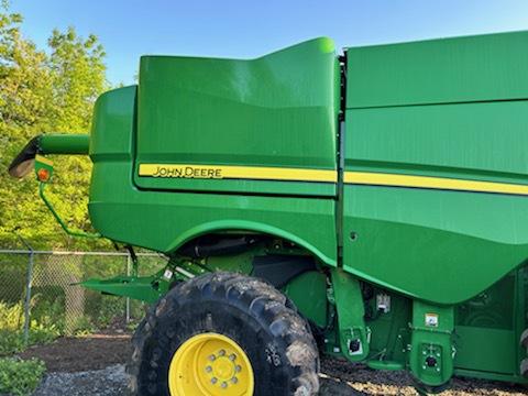 2023 John Deere S780