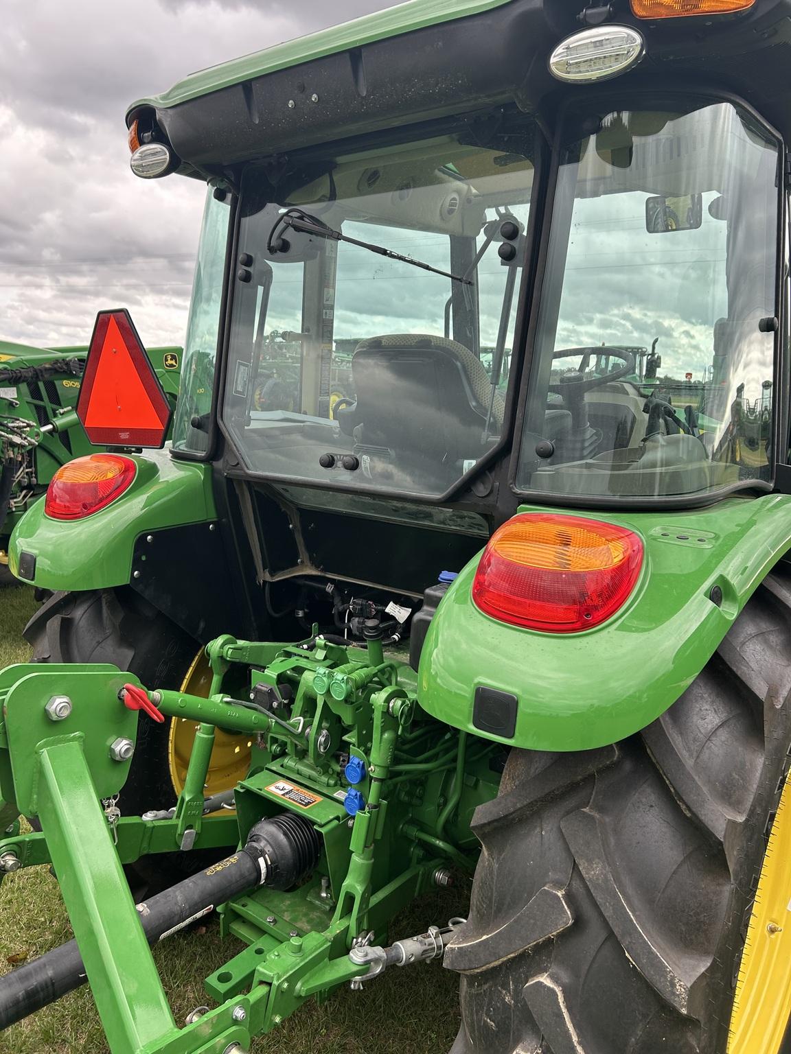 2024 John Deere 5067E