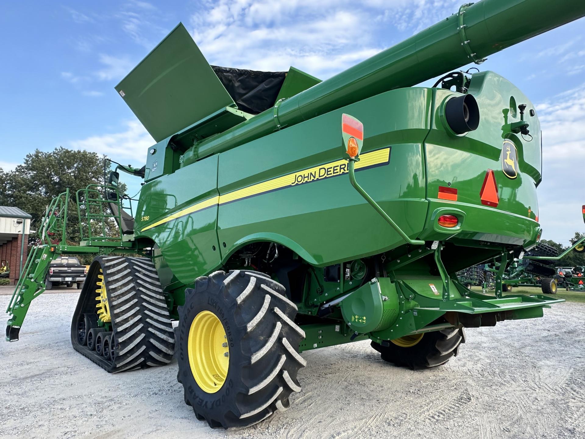 2022 John Deere S780