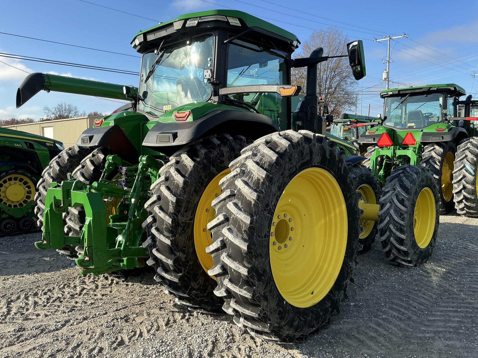 2023 John Deere 8R 280