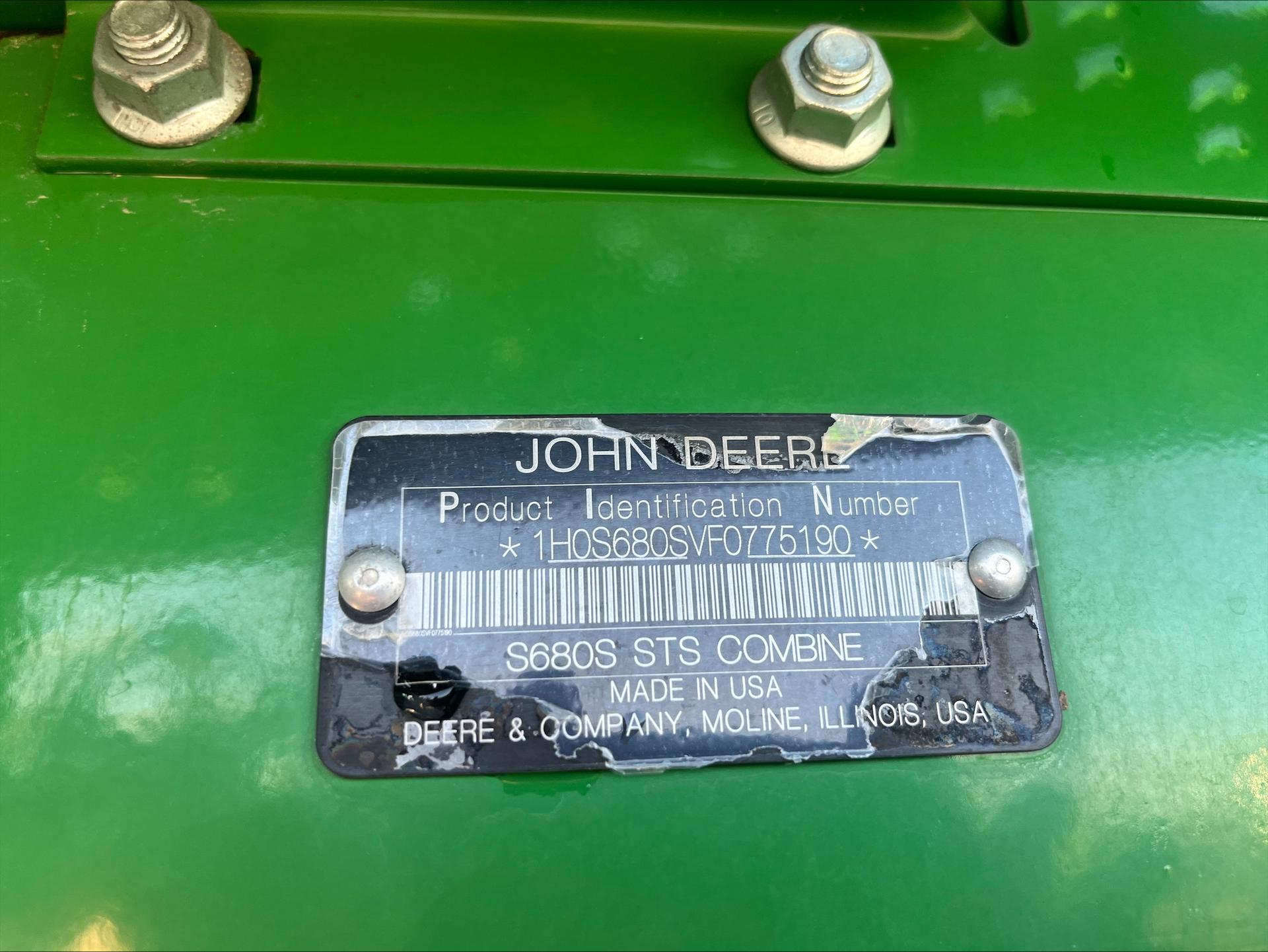 2015 John Deere S680 Image