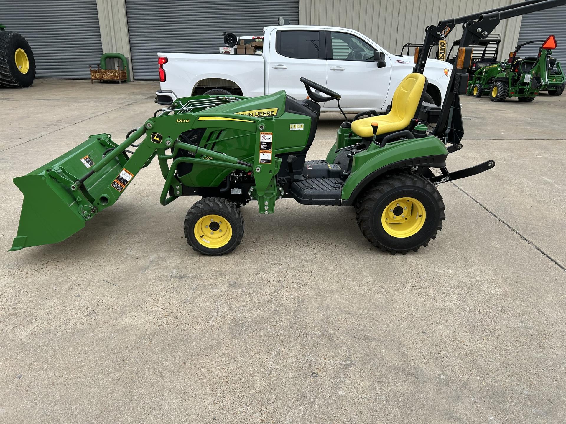 2022 John Deere 1023E Image