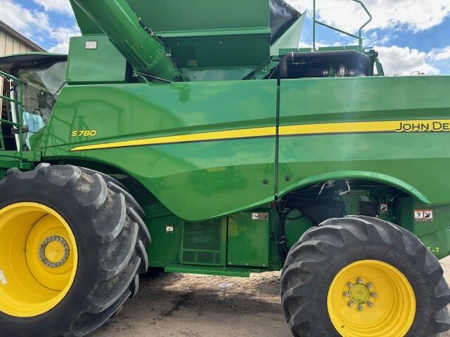 2019 John Deere S790