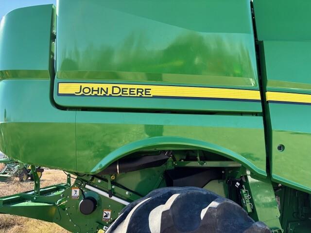 2024 John Deere S780