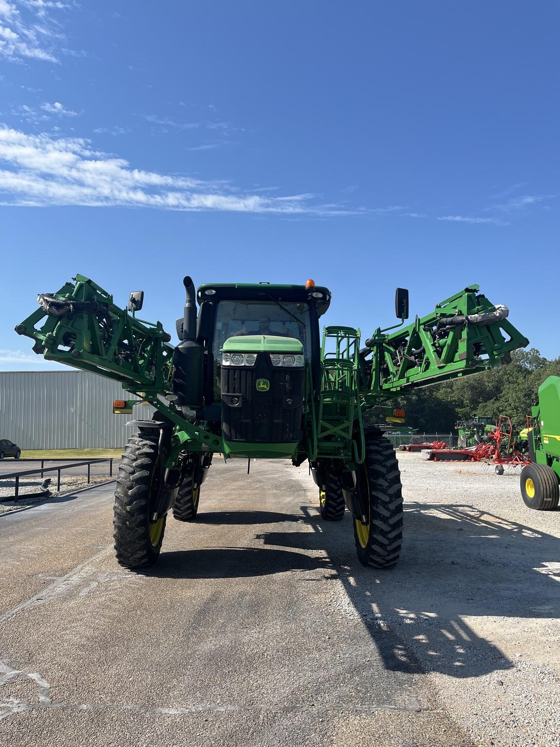 2017 John Deere R4030