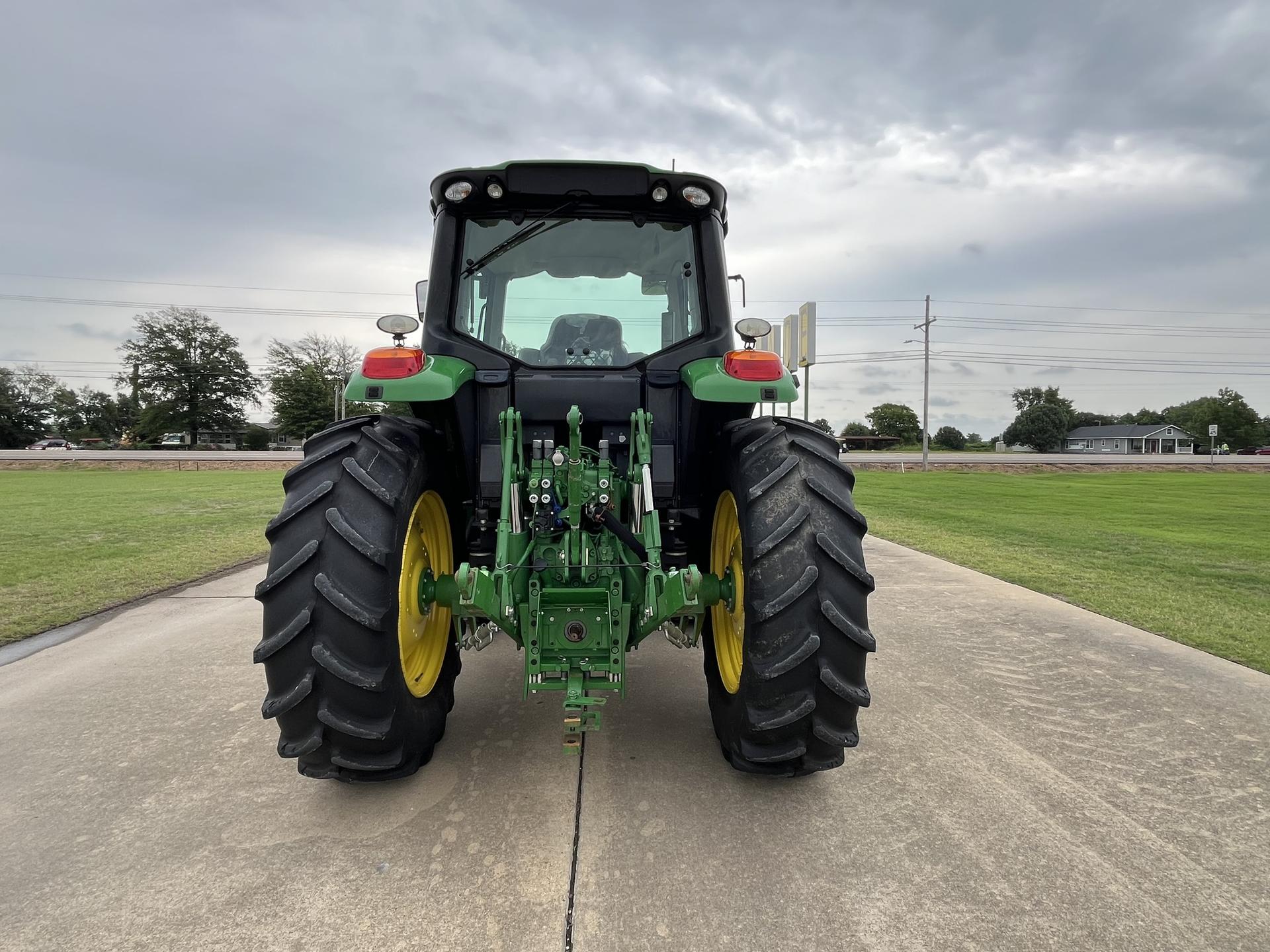 2021 John Deere 6130M