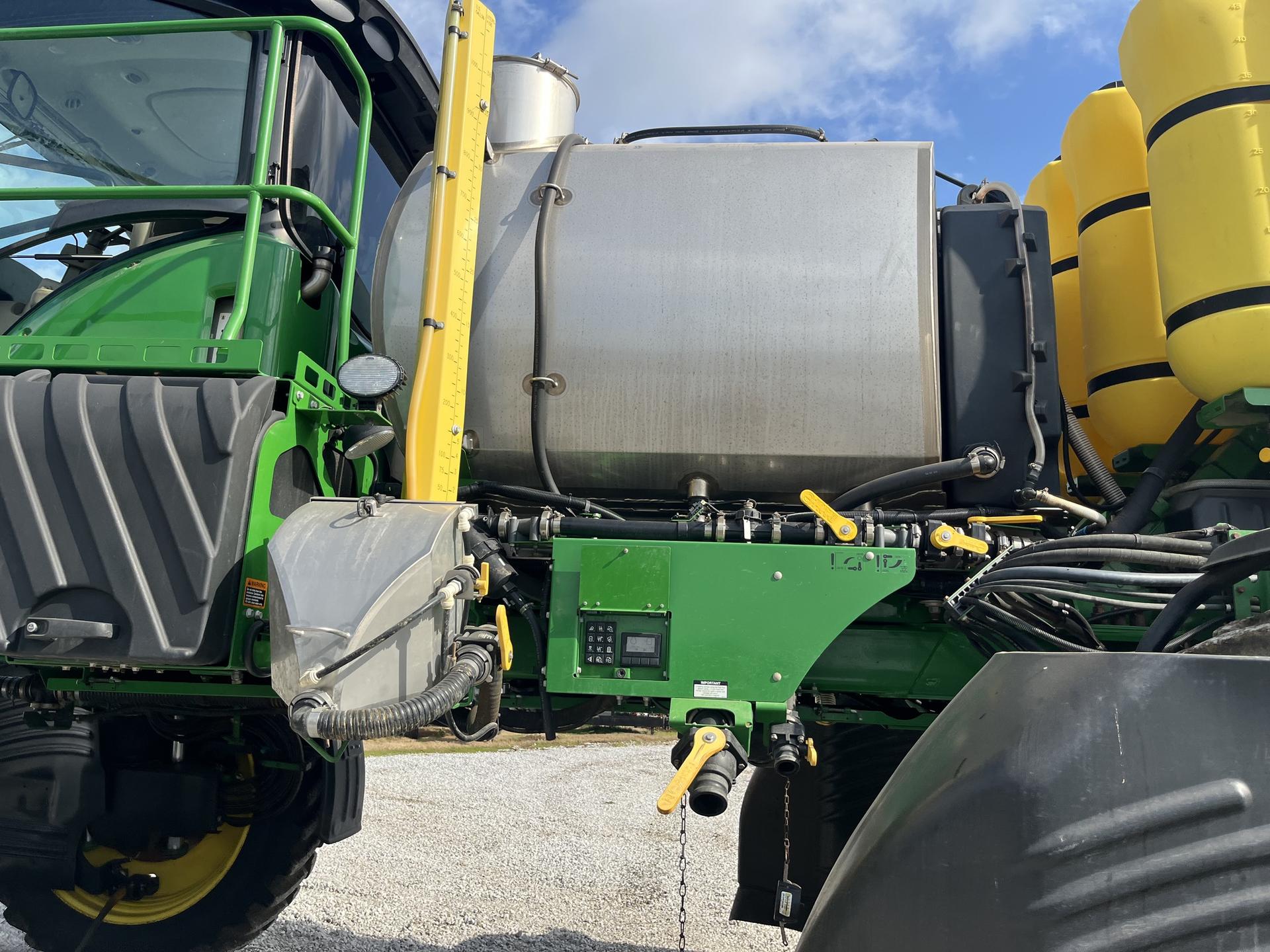 2018 John Deere R4038 Image