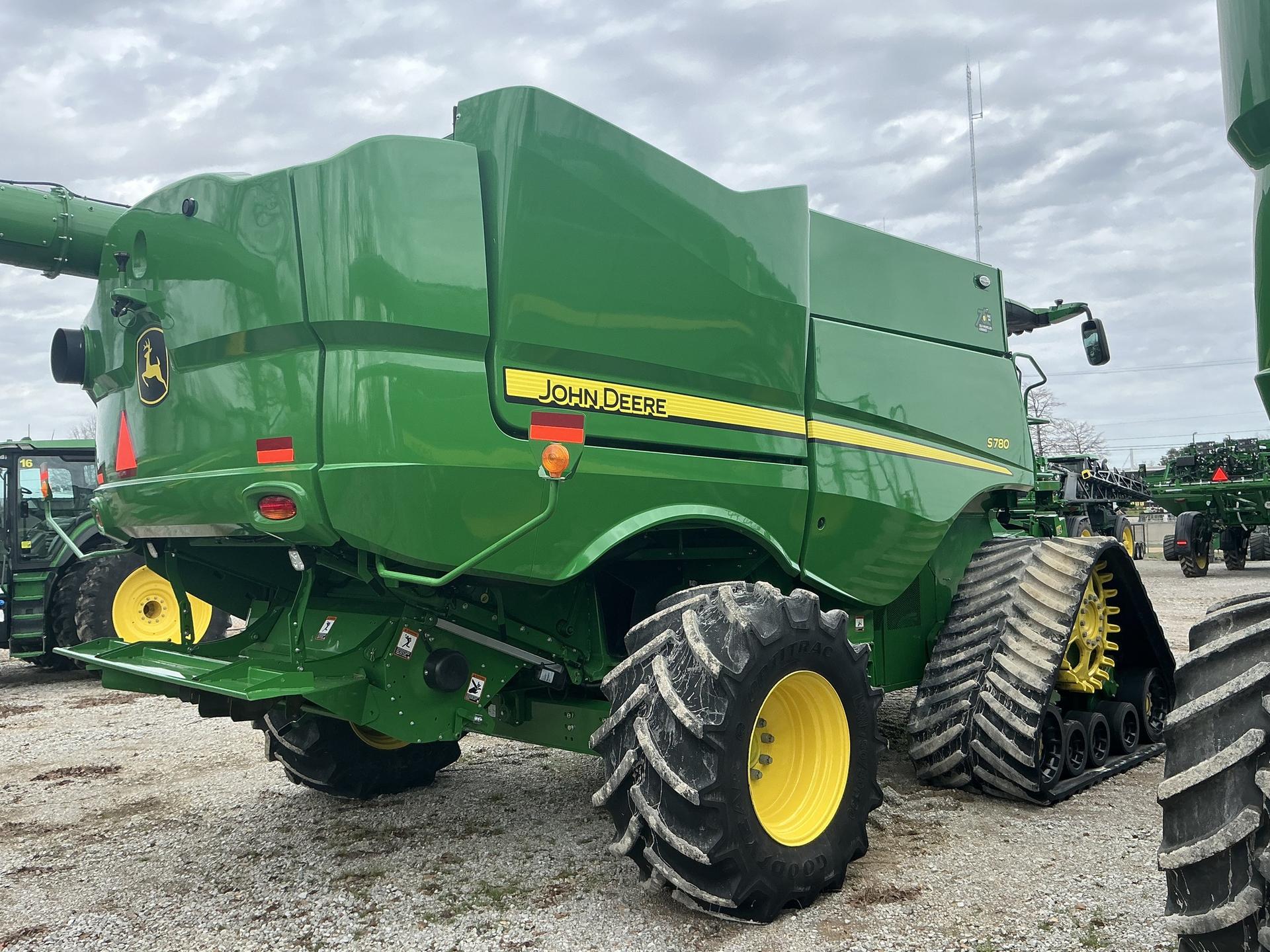 2022 John Deere S780 Image